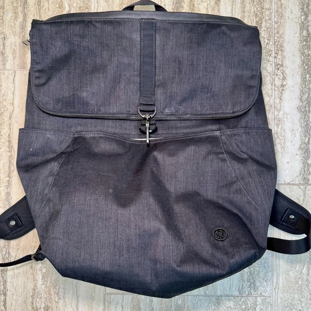 Lululemon Rise and Shine Backpack Lululemon Rise & Shine Backpack - Astro Blue - lulu fanatics main image 2